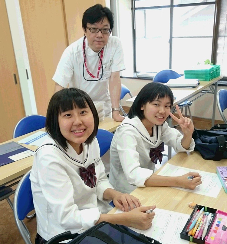 清水ヶ丘高等学校長曽我部 真以さん